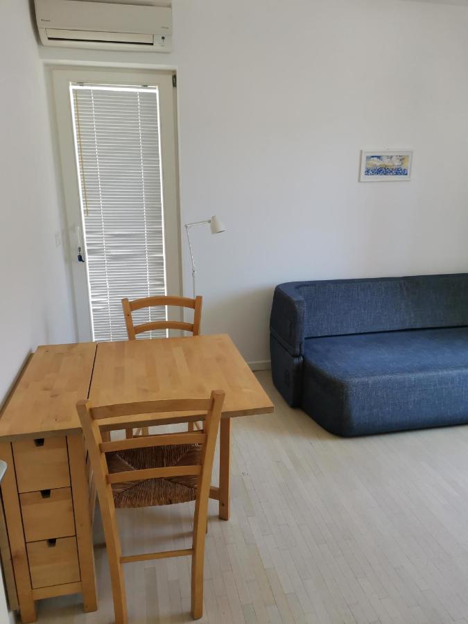 Apartment Buzolic Хвар Екстер'єр фото